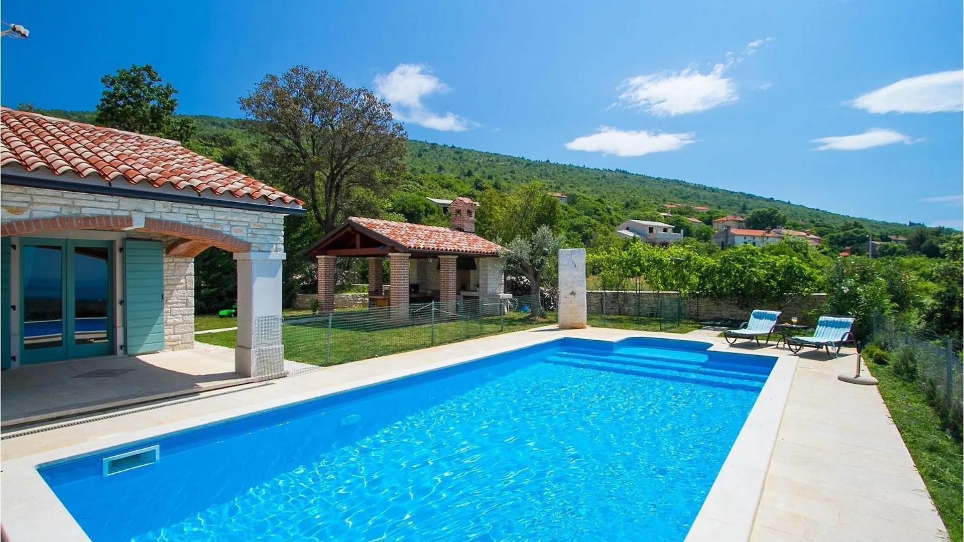 Villa Tanais Viskovici 0*,